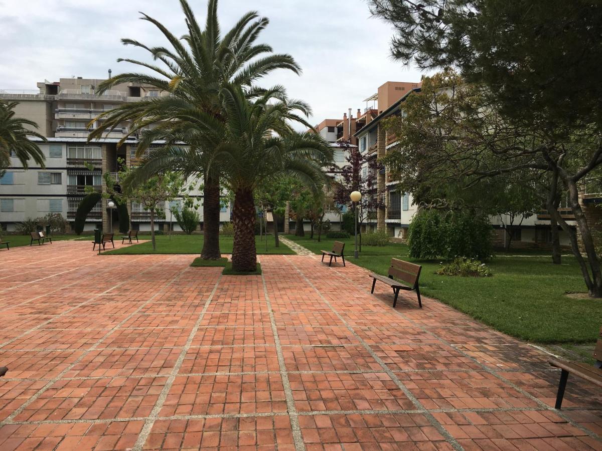 Book Ibiza Salou Apartment ภายนอก รูปภาพ